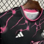 Real Madrid Löwen Sondertrikot 2024-2025 - Schwarz Rosa