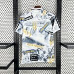 Real Madrid Glory Graffiti Sondertrikot 2025-2026