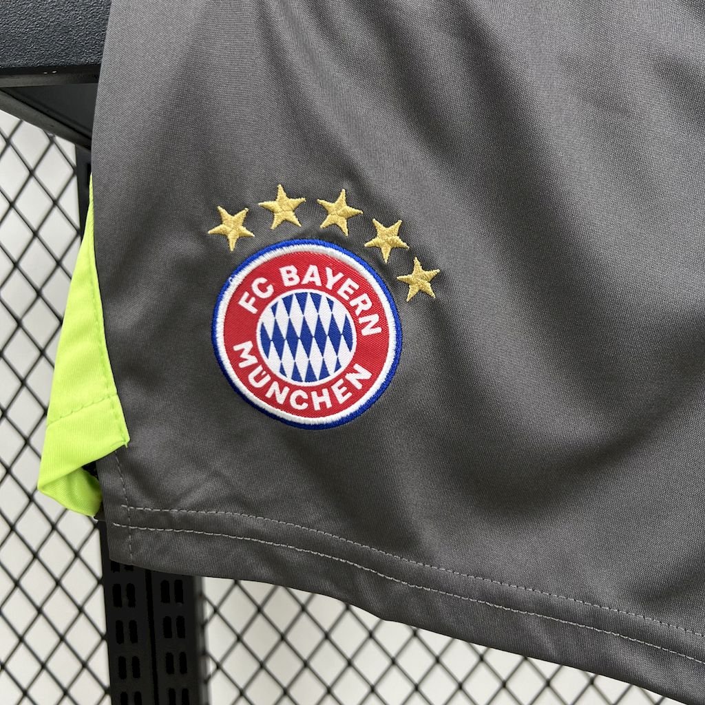 Bayern München Torwart Trikot Kinder 2025-2026 - Schwarz Bayern München Torwart Trikot Kinder 2025-2026 - Schwarz
