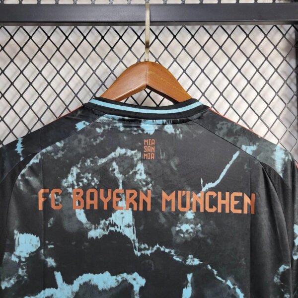 FC Bayern München Away Trikot 2024-2025