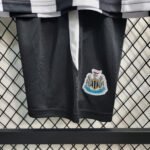 Newcastle United Heimtrikot Kinder Minikit 2023-2024