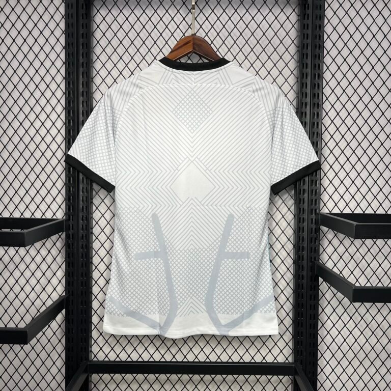 Inter Mailand Schlangenhaut Sondertrikot 2024-2025 - Weiß
