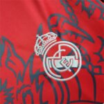 Real Madrid Dragon Sonderausgabe Trikot 2024-2025 - Rot