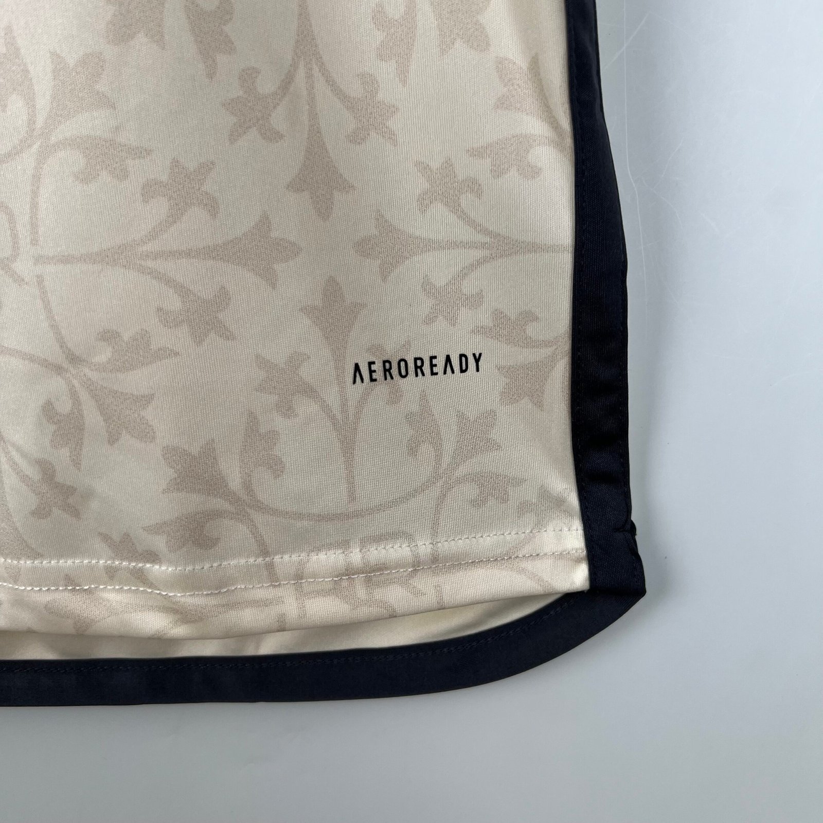 AS Rom Away Trikot 2023-2024 AS Rom Away Trikot 2023-2024