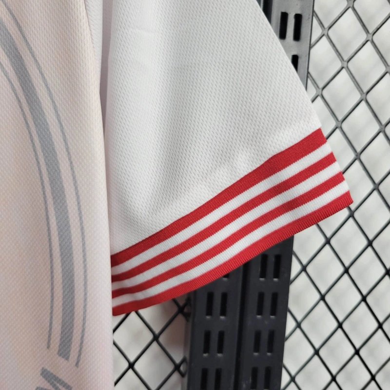 Ajax Home Retro Trikot 1995-1996 Ajax Home Retro Trikot 1995-1996