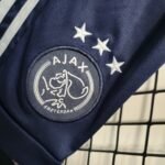 Ajax Auswärtstrikot Kinder Mini Kit 2023-2024