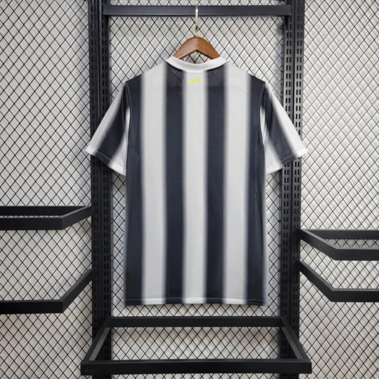 Juventus Home Retro Trikot 2011-2012