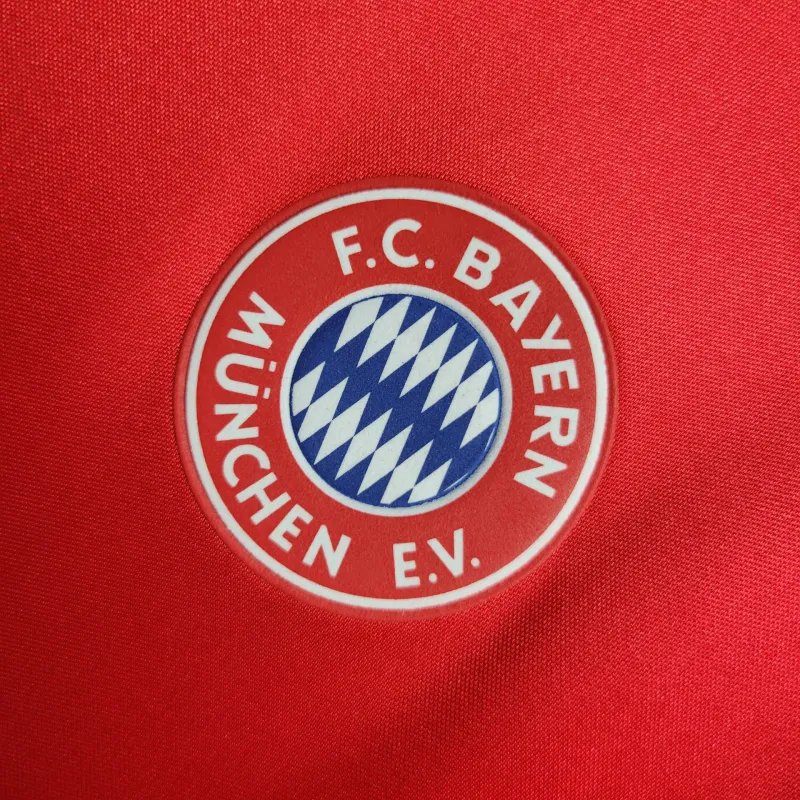 FC Bayern München Home Retro Trikot 1993-1995 FC Bayern München Home Retro Trikot 1993-1995