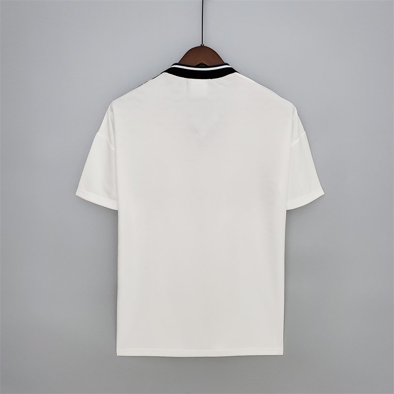 Inter Mailand Retro Away Trikot 1996-1997 Inter Mailand Retro Away Trikot 1996-1997