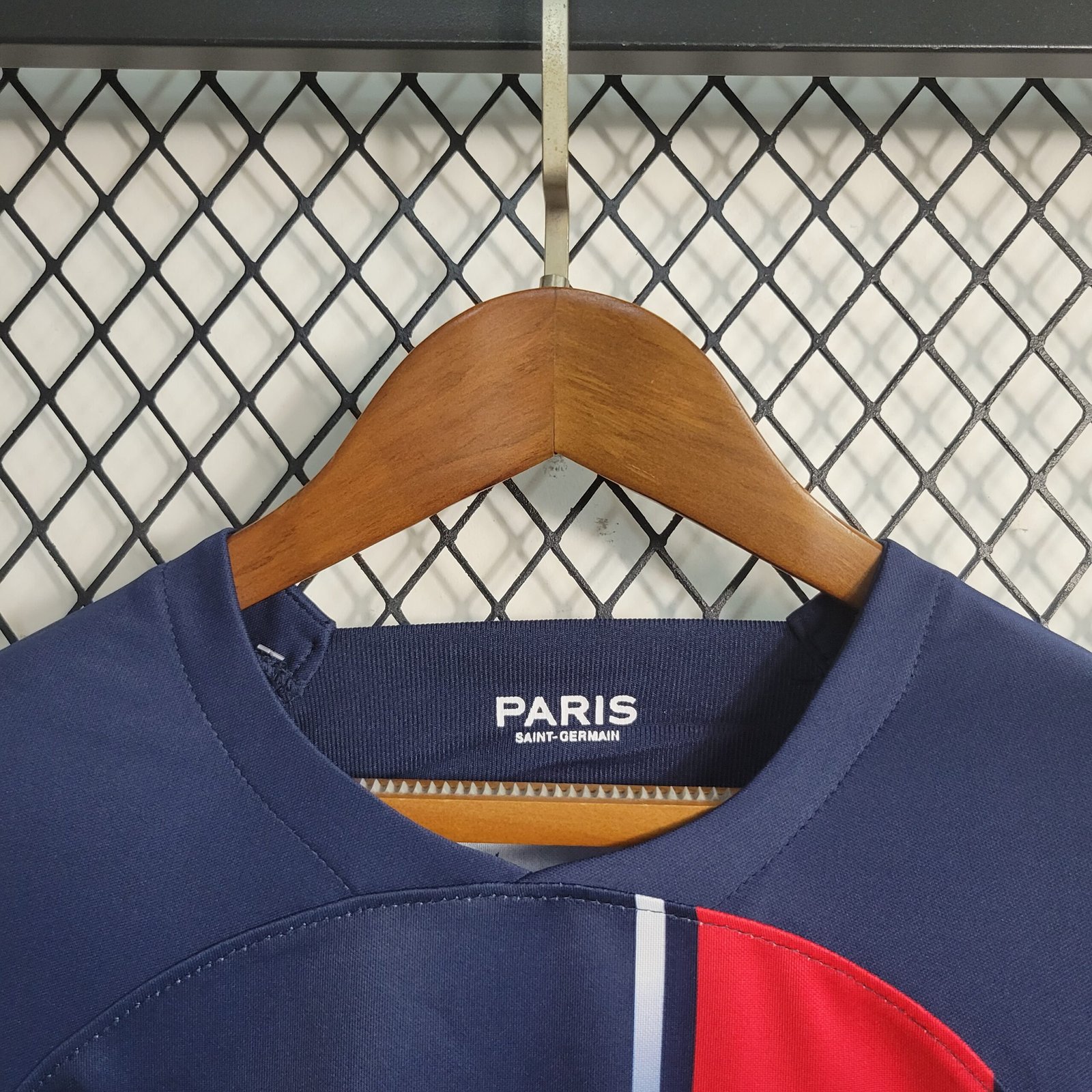 PSG Kylian Mbappe 7 Heimtrikot Kinder Mini Kit 2023-2024 PSG Kylian Mbappe 7 Heimtrikot Kinder Mini Kit 2023-2024