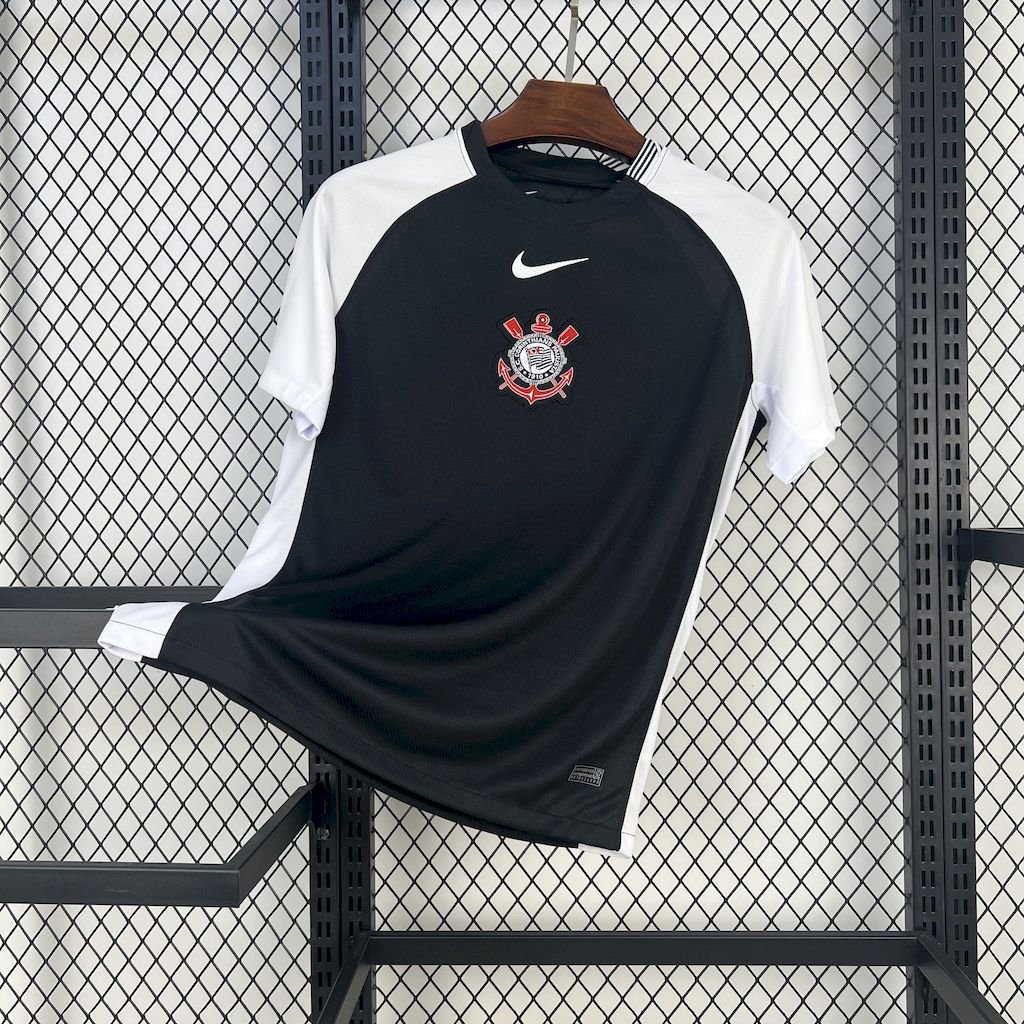 Corinthian Away Trikot 2025-2026 Corinthian Away Trikot 2025-2026