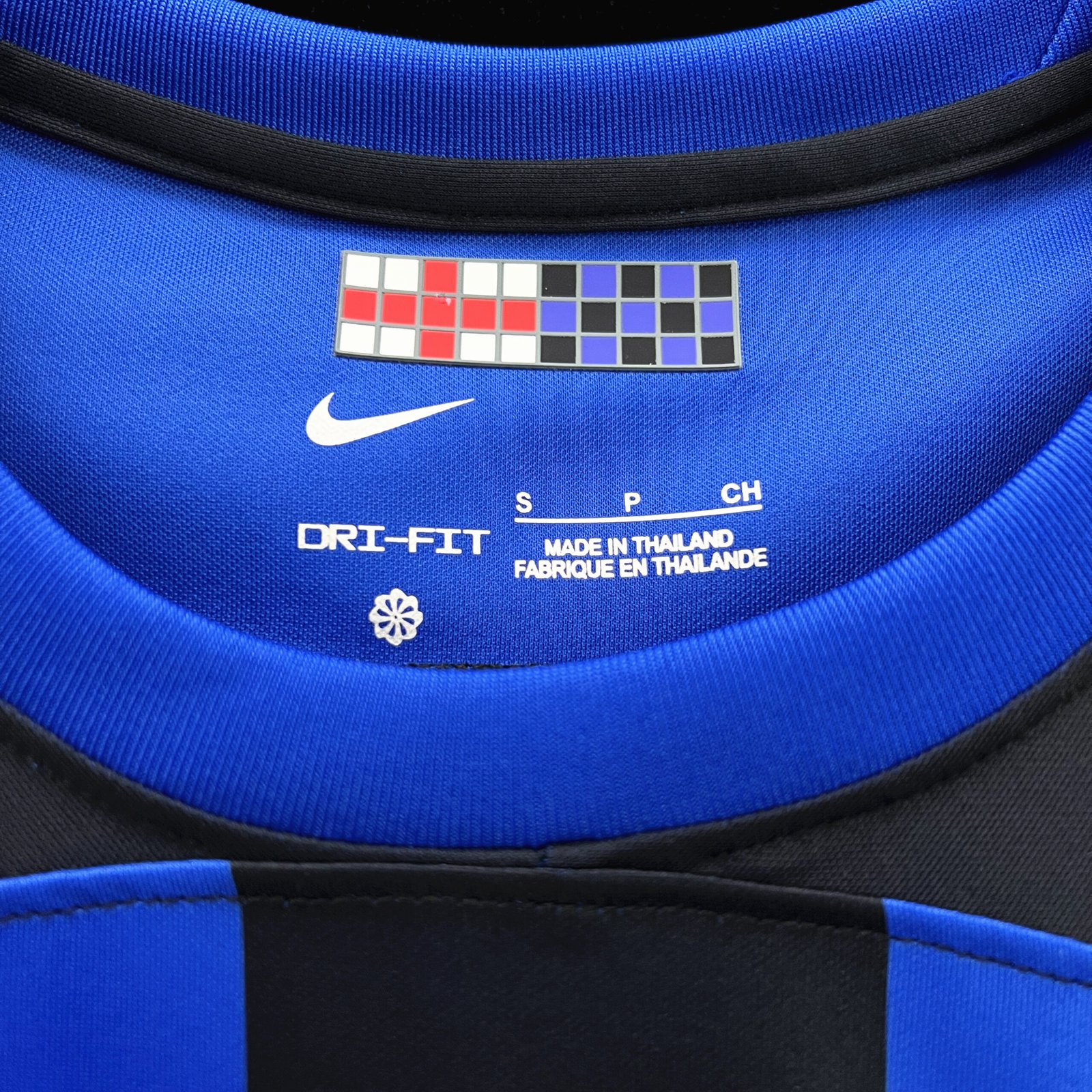 Inter Mailand Ninja Turtles Sonderausgabe Trikot 2023-2024 Inter Mailand Ninja Turtles Sonderausgabe Trikot 2023-2024