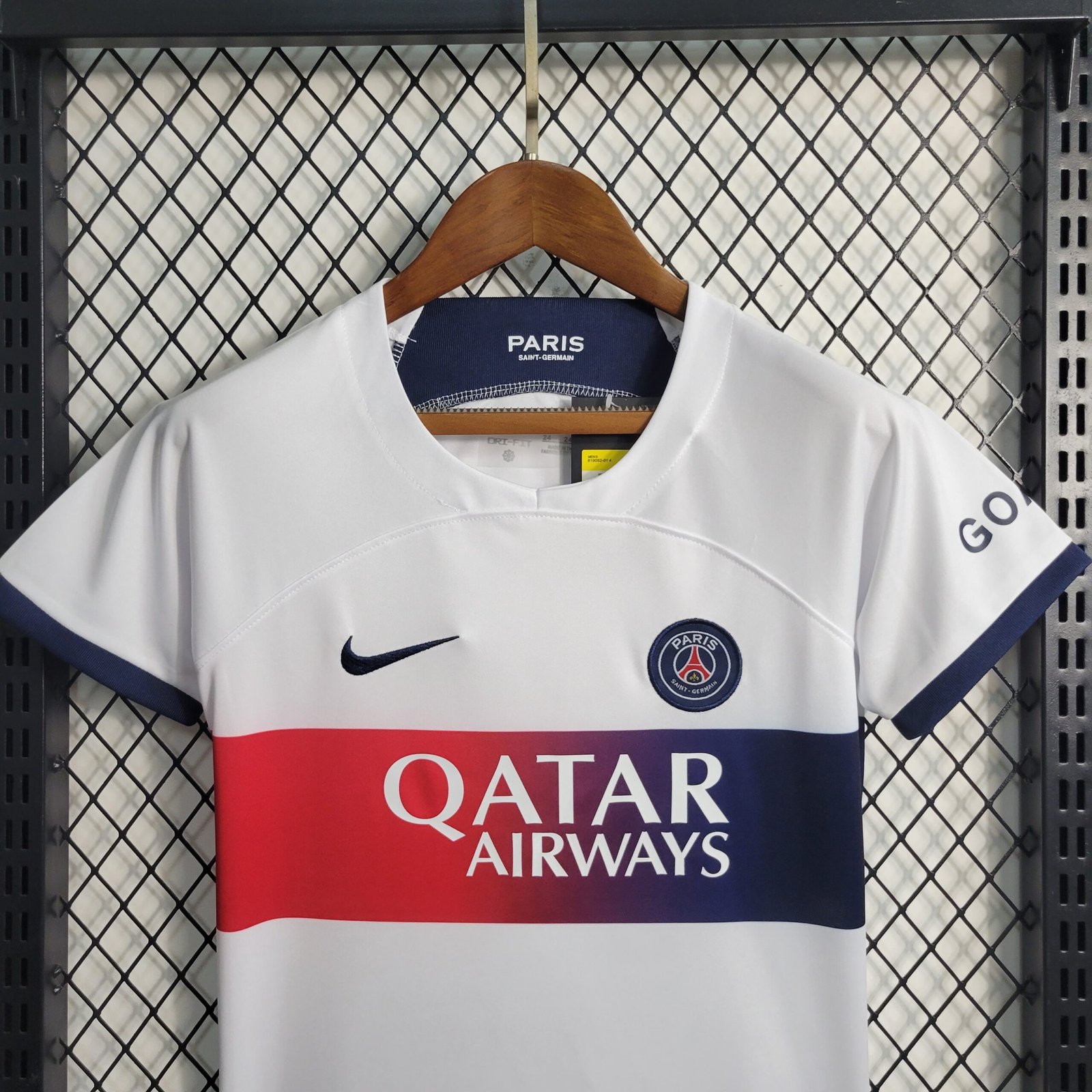 PSG Kylian Mbappe 7 Auswärtstrikot Kinder Mini Kit 2023-2024 PSG Kylian Mbappe 7 Auswärtstrikot Kinder Mini Kit 2023-2024