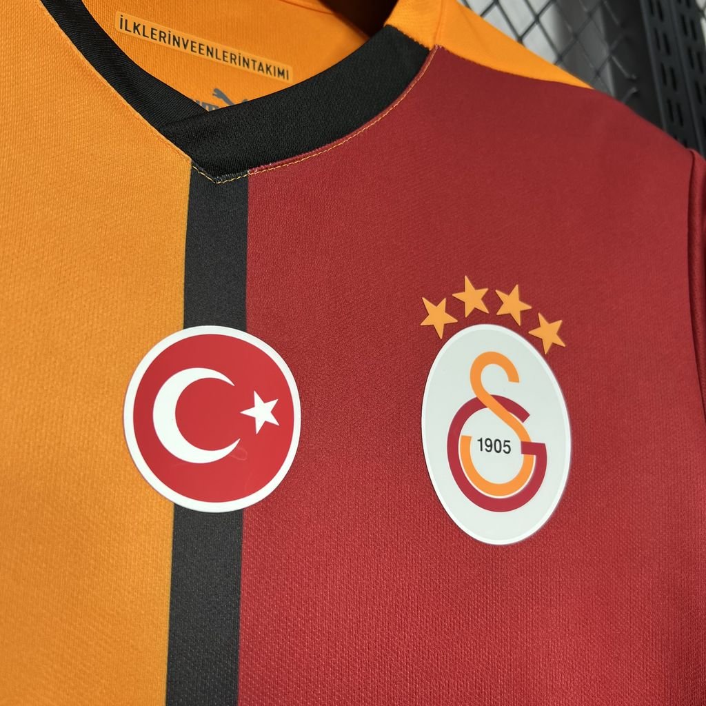 Galatasaray Victor Osimhen 45 Home Trikot 2024-2025 Galatasaray Victor Osimhen 45 Home Trikot 2024-2025
