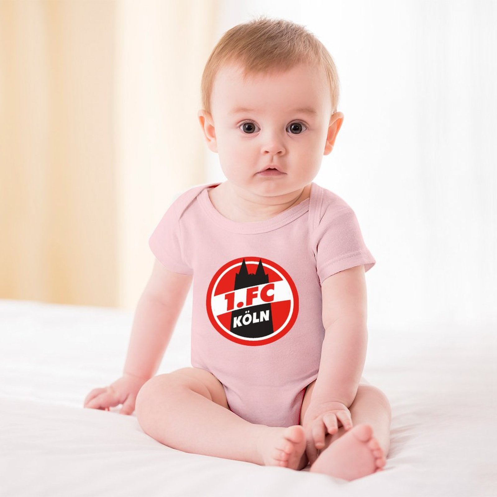 FC Köln Baby Bodysuit Strampler Schlafanzug Mit Kurzen Ärmeln FC Köln Baby Bodysuit Strampler Schlafanzug Mit Kurzen Ärmeln
