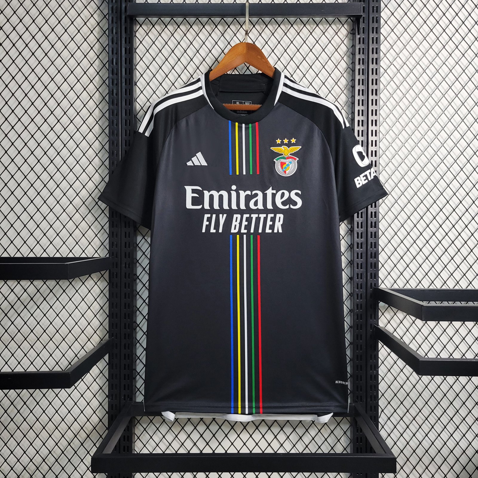 SL Benfica Away Trikot 2023-2024 - Schwarz SL Benfica Away Trikot 2023-2024 - Schwarz