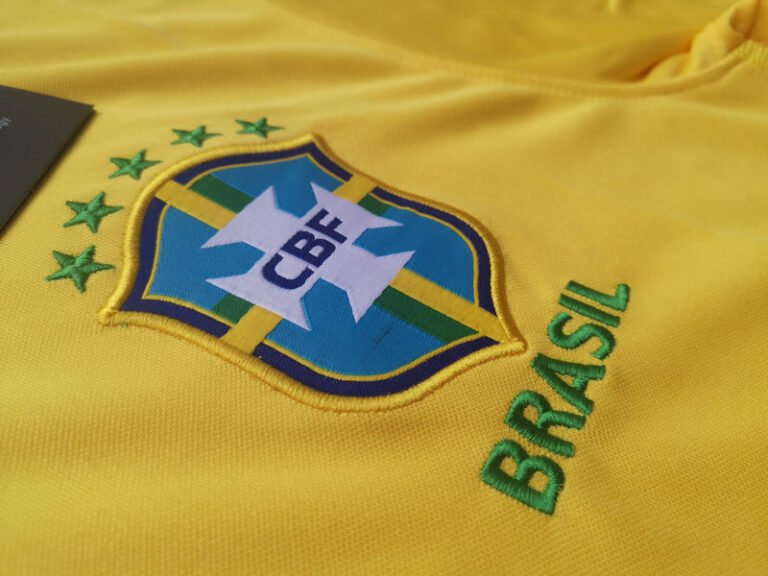 Brasilien Neymar 10 Home Trikot 2020-2021