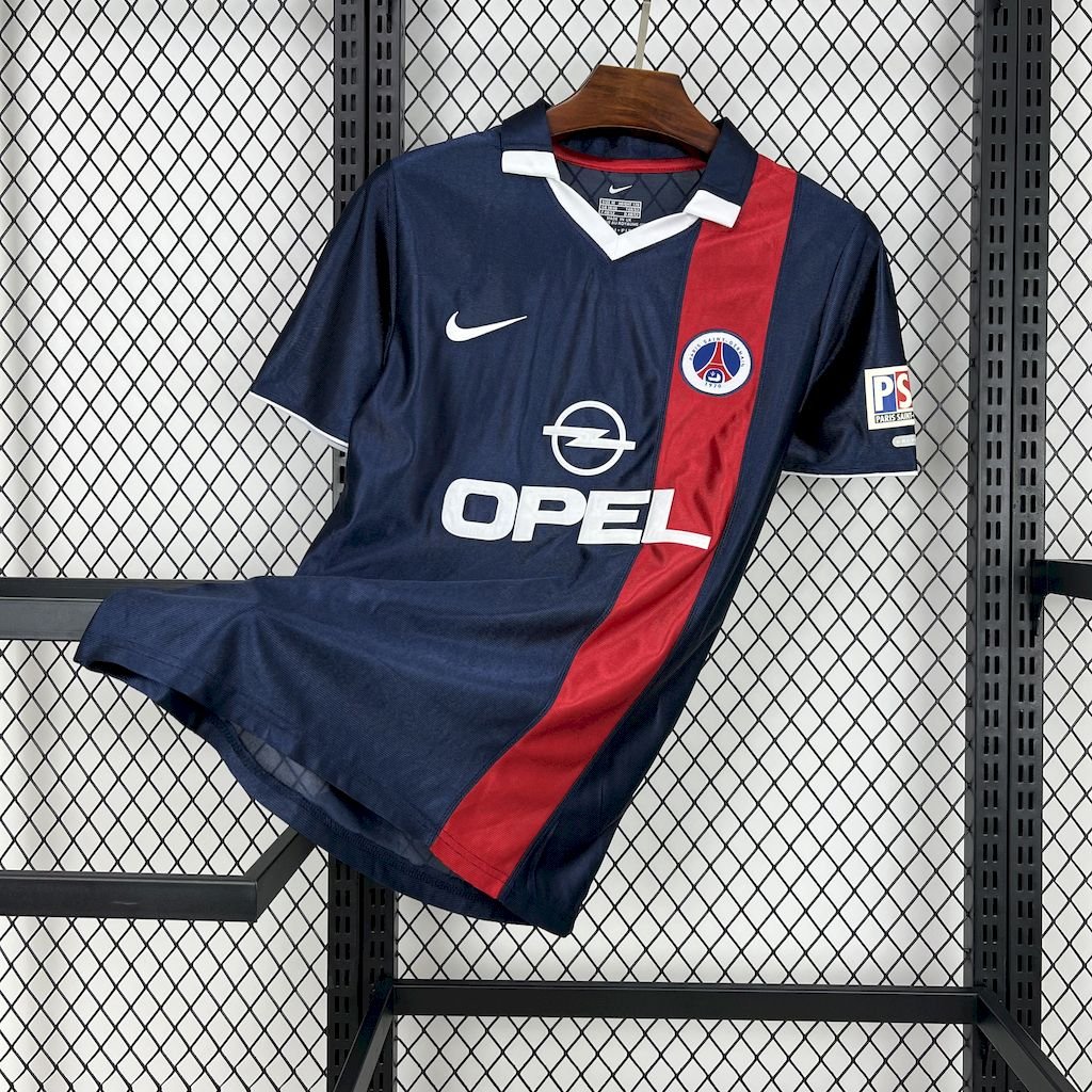 Paris Saint-Germain Retro Home Trikot 2001-2002 Paris Saint-Germain Retro Home Trikot 2001-2002