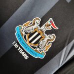 Newcastle United 130-jähriges Jubiläum Sonder Trikot 2023-2024