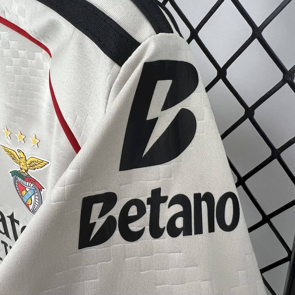 SL Benfica Auswärtstrikot Kinder Minikit 2025-2026 SL Benfica Auswärtstrikot Kinder Minikit 2025-2026