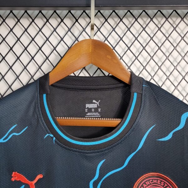 Man City Gedenkausgabe Trikot 2023-2024 - Blau