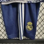 Real Madrid Chinesisch Drache Kinder Sondertrikot Mit Shorts - Weiß