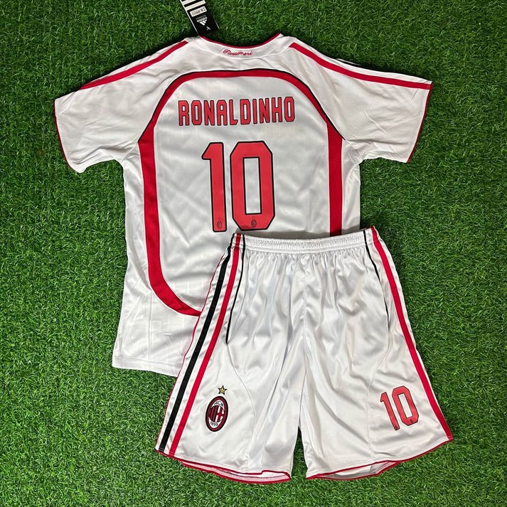 AC Mailand Ronaldinho 10 Retro Auswärtstrikot Kinder 2006-2007