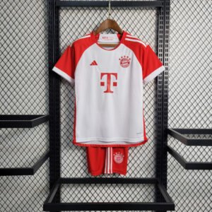 Bayern München Heimtrikot Kinder Minikit 2023-2024