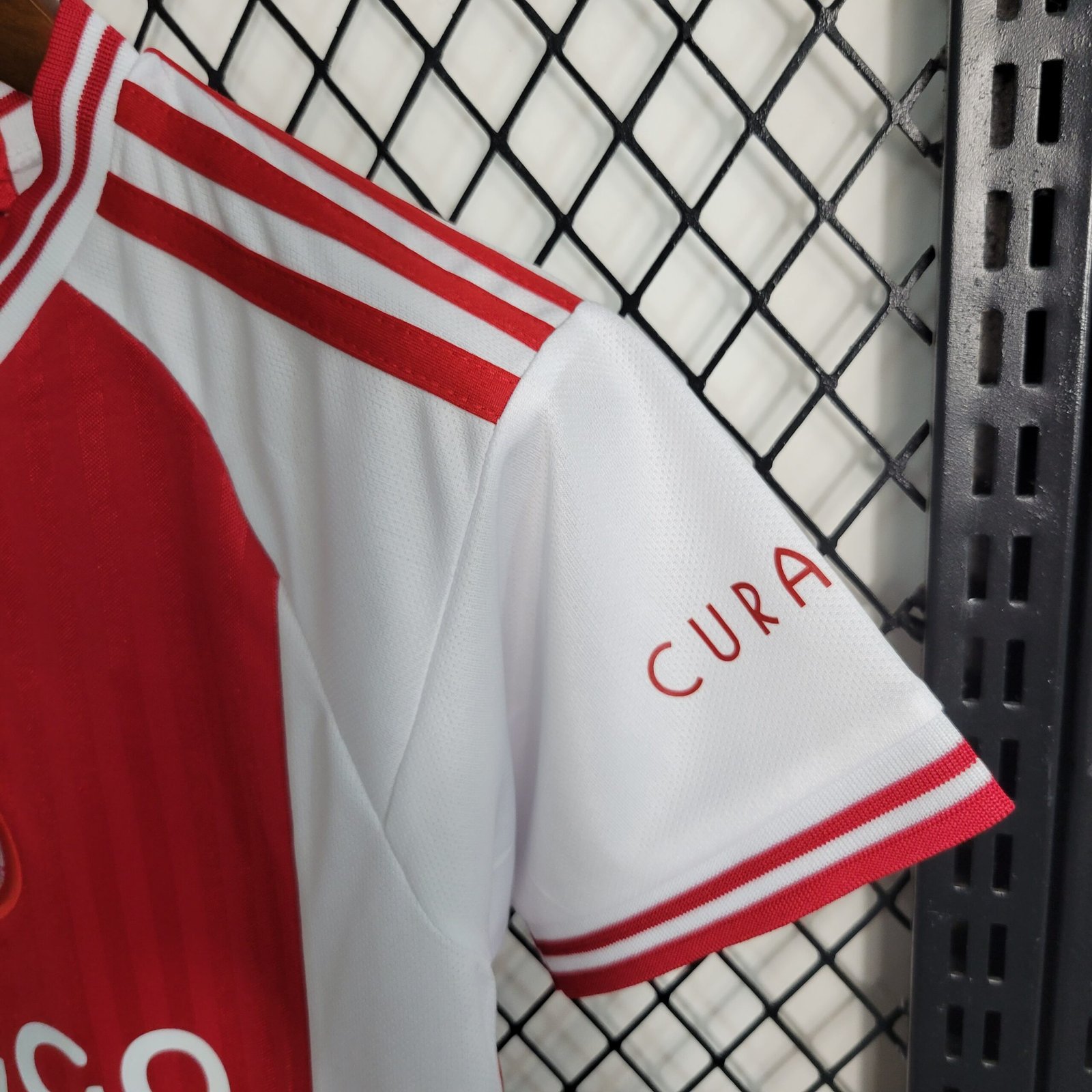 Ajax Heimtrikot Kinder Mini Kit 2023-2024 Ajax Heimtrikot Kinder Mini Kit 2023-2024