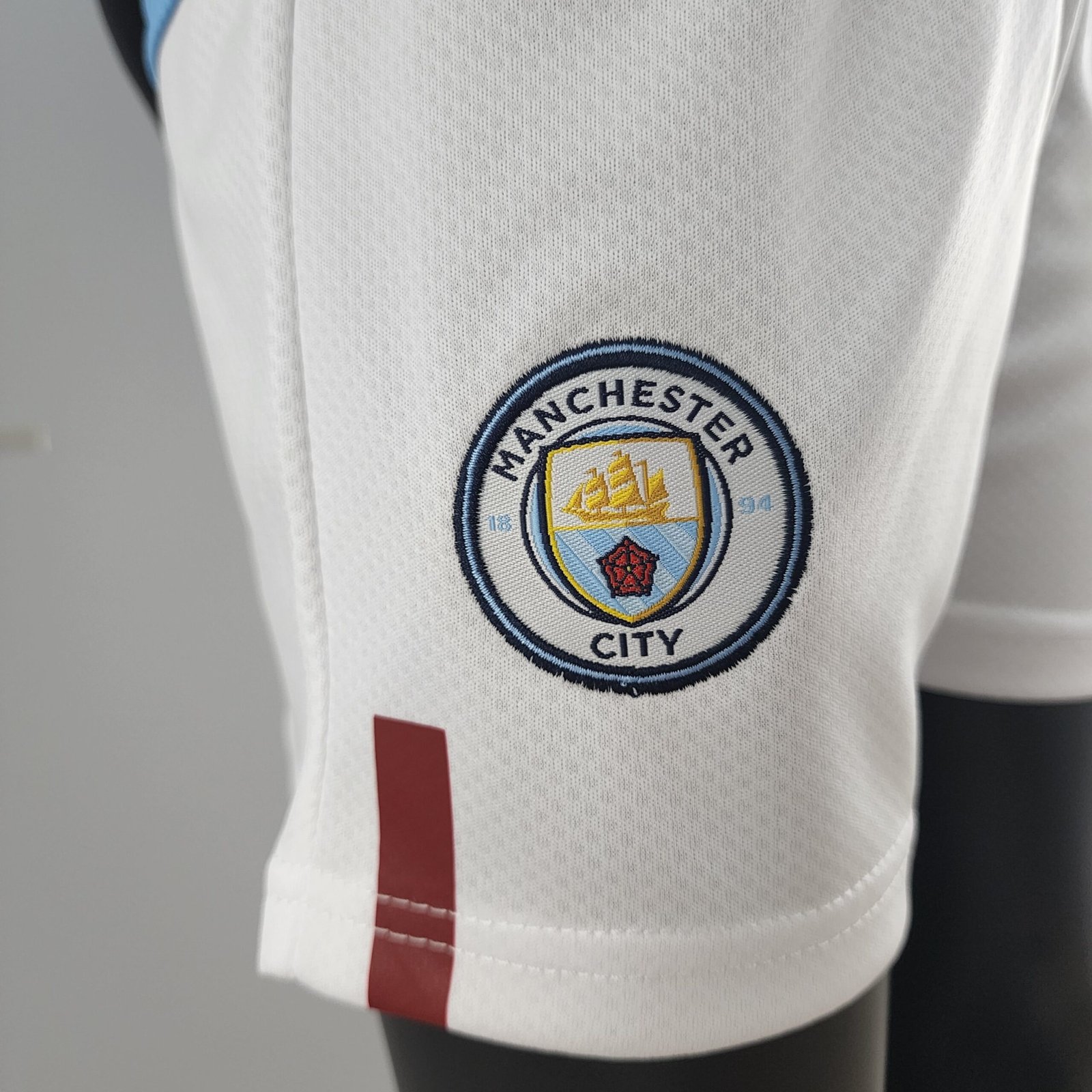 Man City Erling Haaland 9 Heimtrikot Kinder Mini Kit 2022-2023 Man City Erling Haaland 9 Heimtrikot Kinder Mini Kit 2022-2023