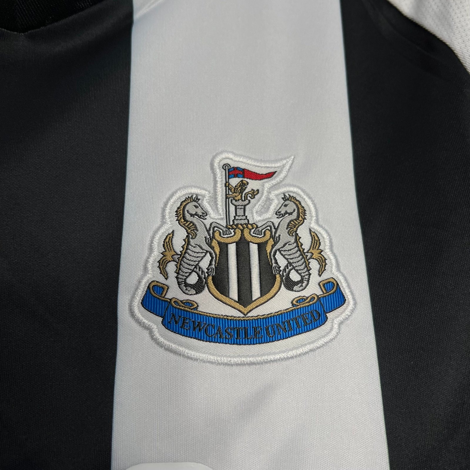 Newcastle United Home Trikot 2024-2025 Newcastle United Home Trikot 2024-2025