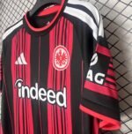 Eintracht Frankfurt Heim Trikot 26/27 – Ansicht 4