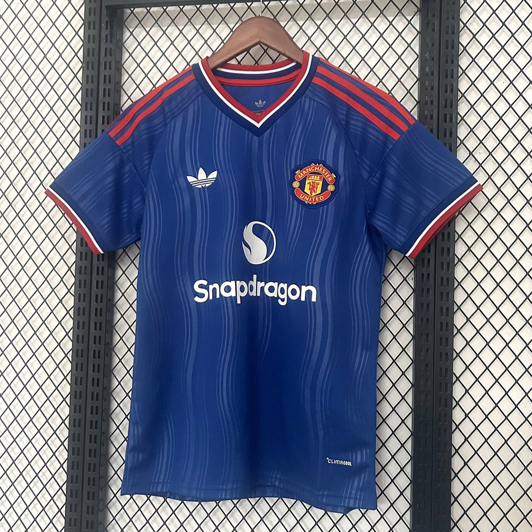 26_27-Manchester-United-Away-Soccer-Jersey-1