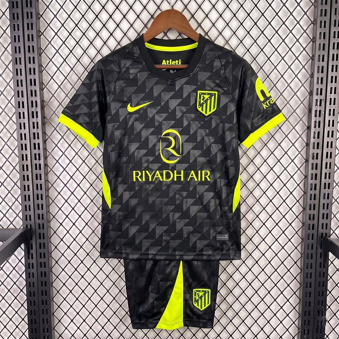 Atletico Madrid Home Kinder Kit 2026-2027 Atletico Madrid Home Kinder Kit 2026-2027