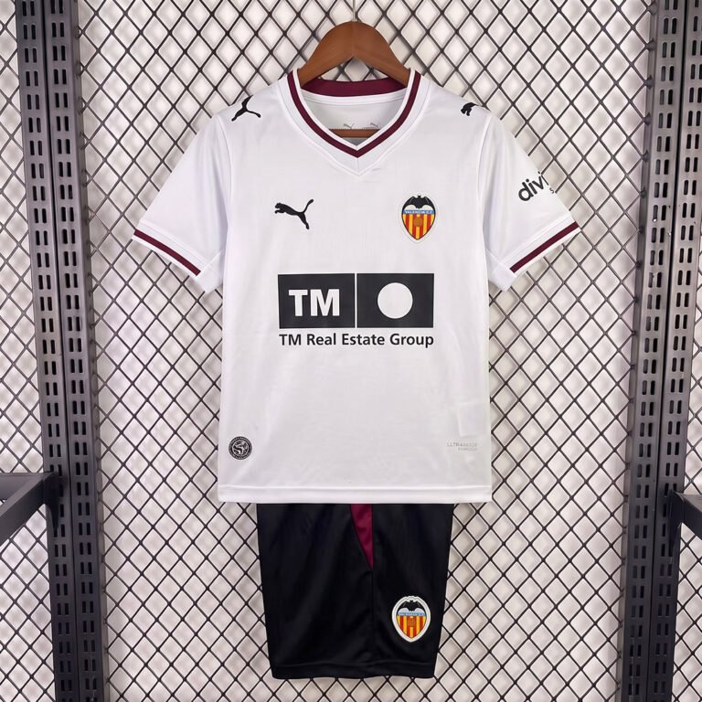 Valencia Home Kinder Kit 2026-2027