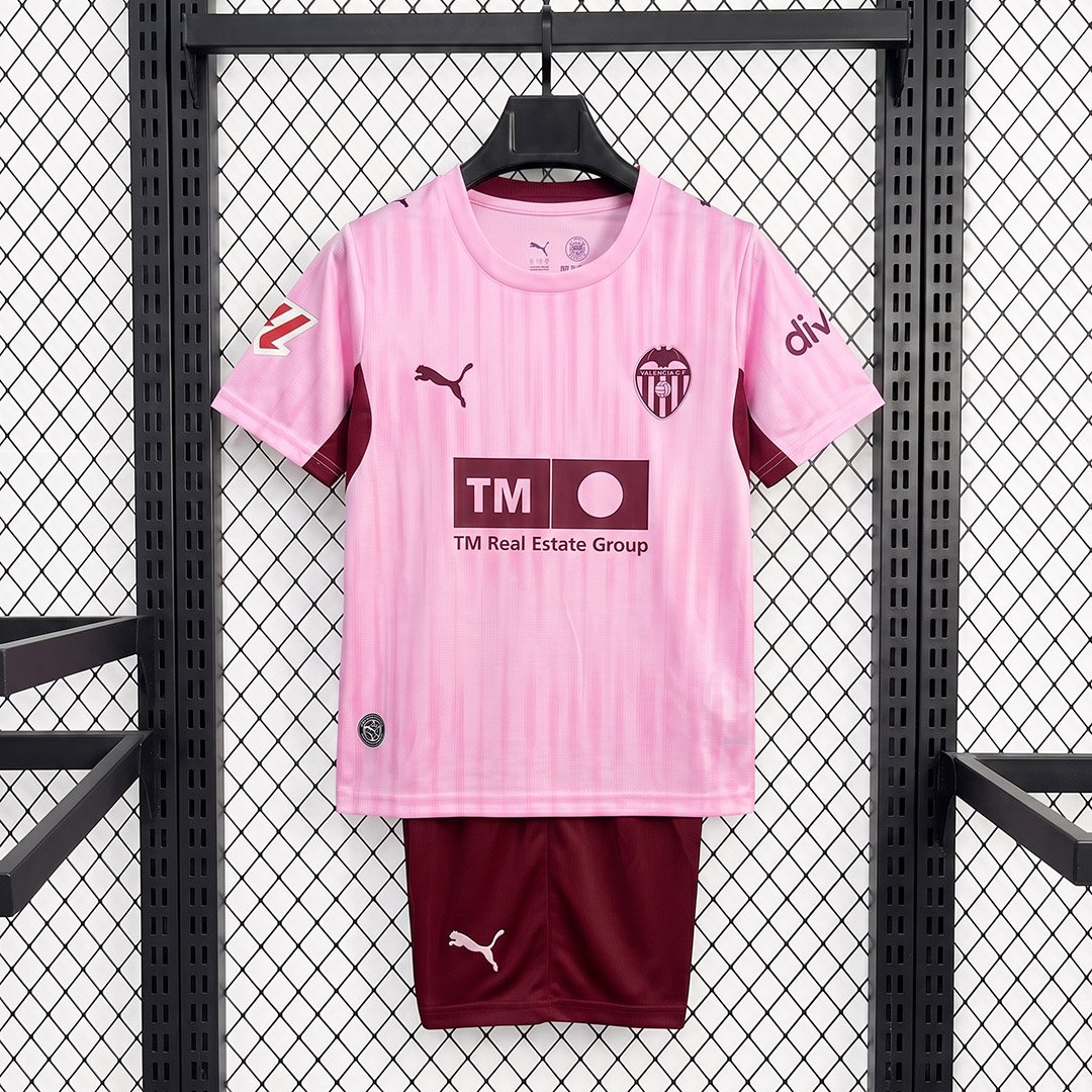Valencia Third Kinder Kit 2026-2027 Valencia Third Kinder Kit 2026-2027